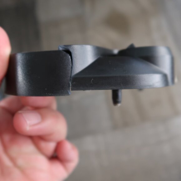 Lot of Random Safe Parts & Bolt - Picture 4 of 9